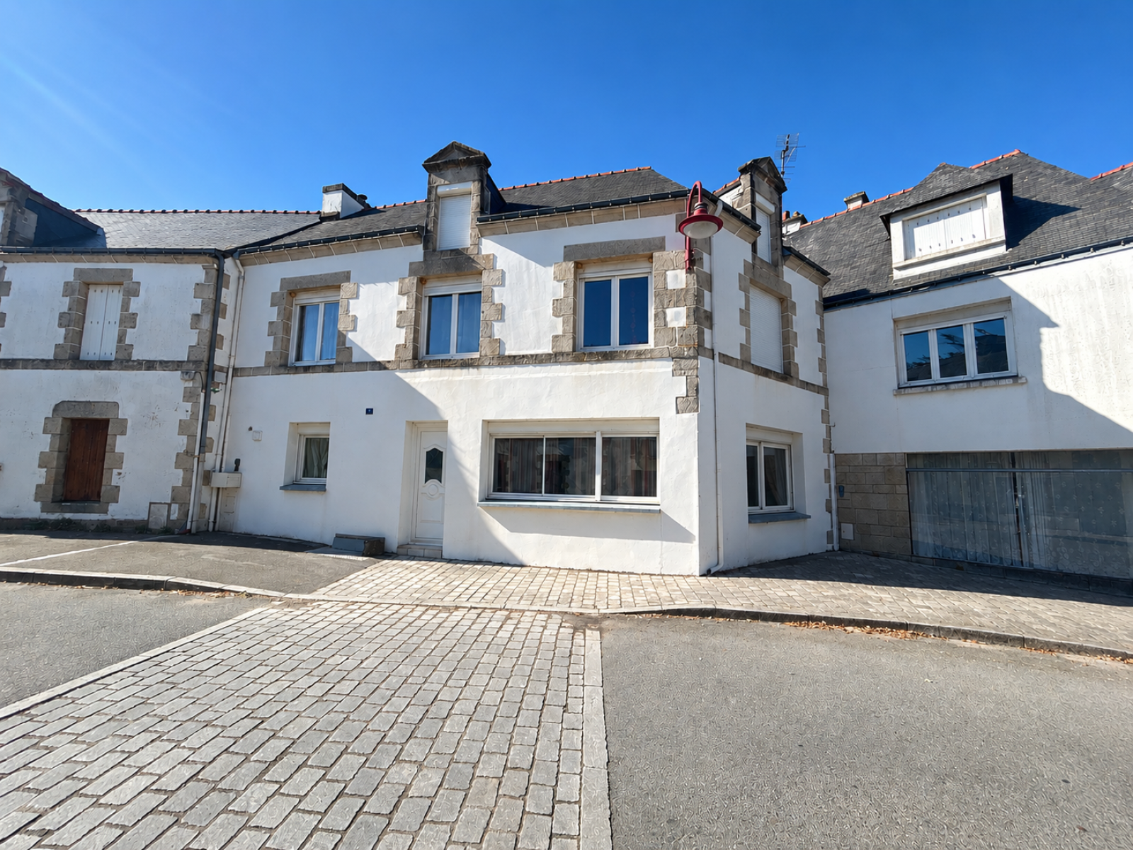 Maison 7 pièces 268 m² · à Saint-Barthélemy · 268 m² · 182 000 €